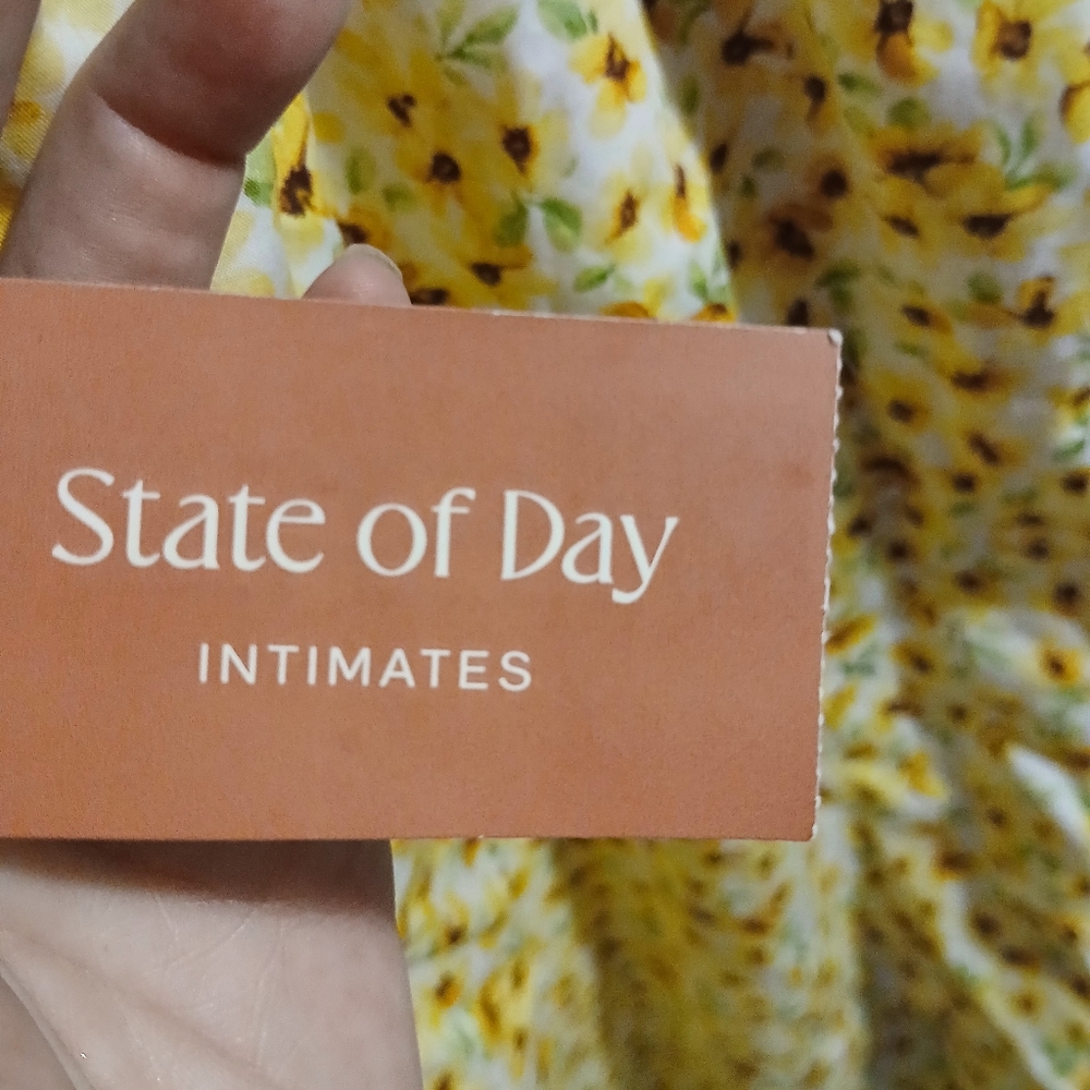 New Intimate Sunflower Pjs - Picture 4 of 7